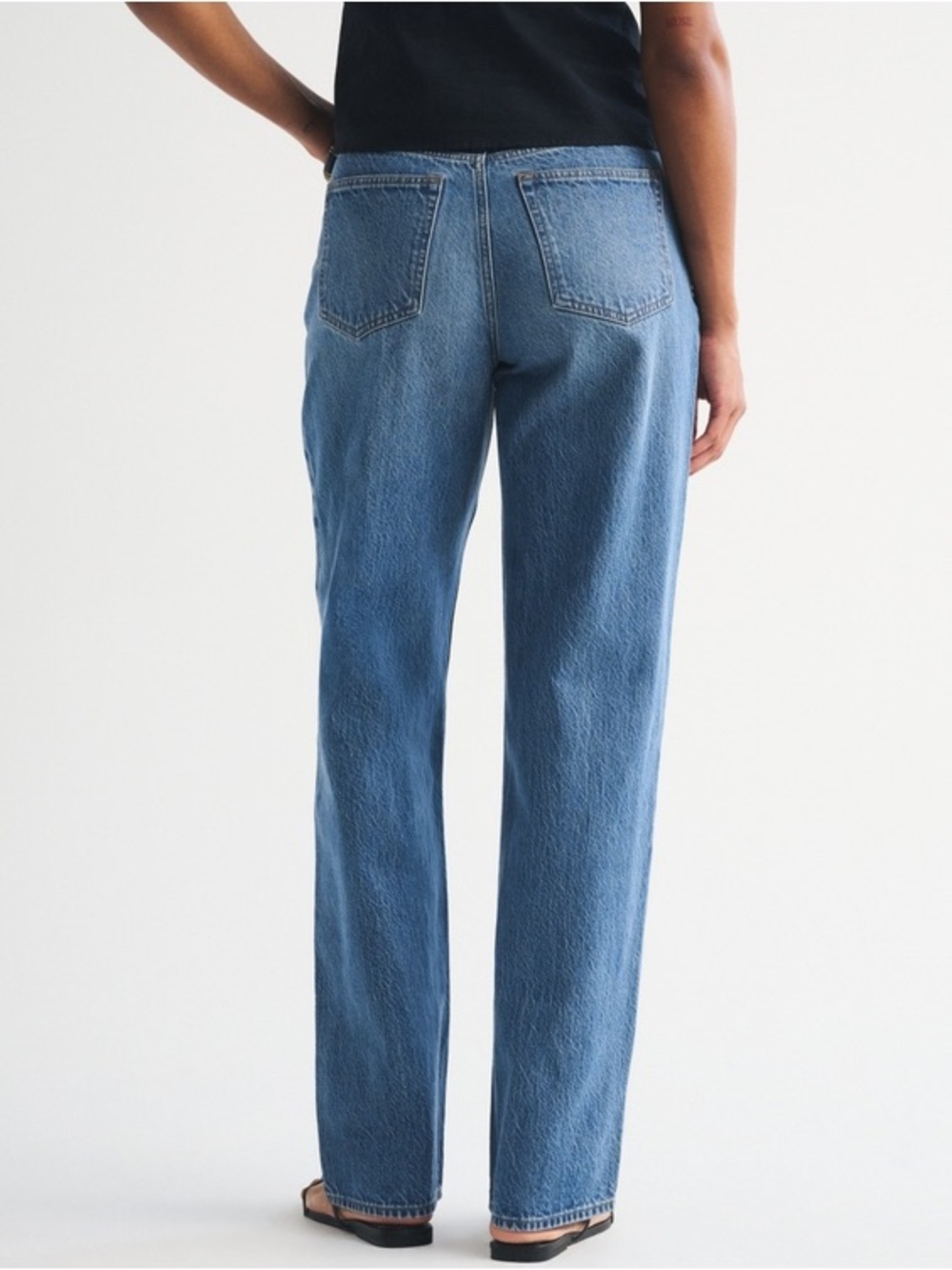 Abercrombie & Fitch Curve Love High Rise Loose Jean - Picture 5 of 10
